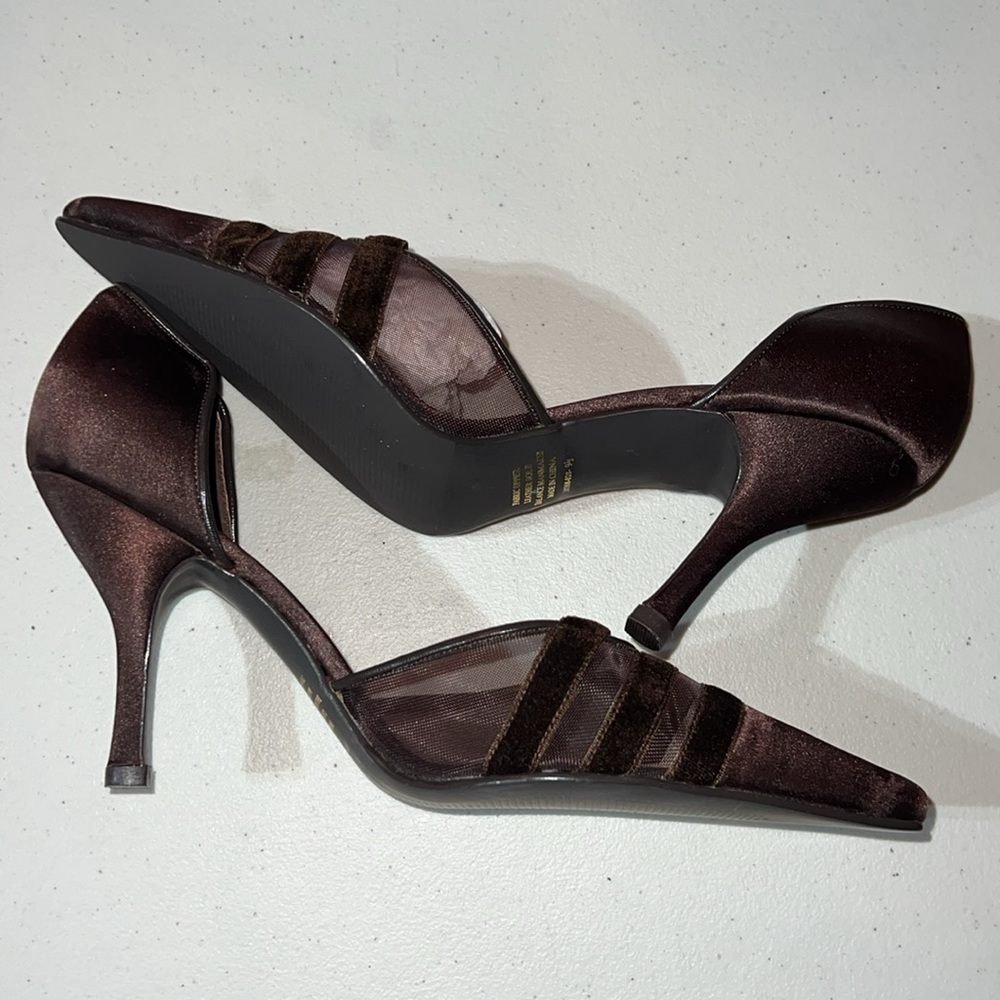 Colin Stuart Heels - Picture 3 of 7